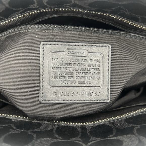 Vintage Y2K Studded Black Authentic Coach Shoulder Bag With Silver Hardware - Picture 7 of 7